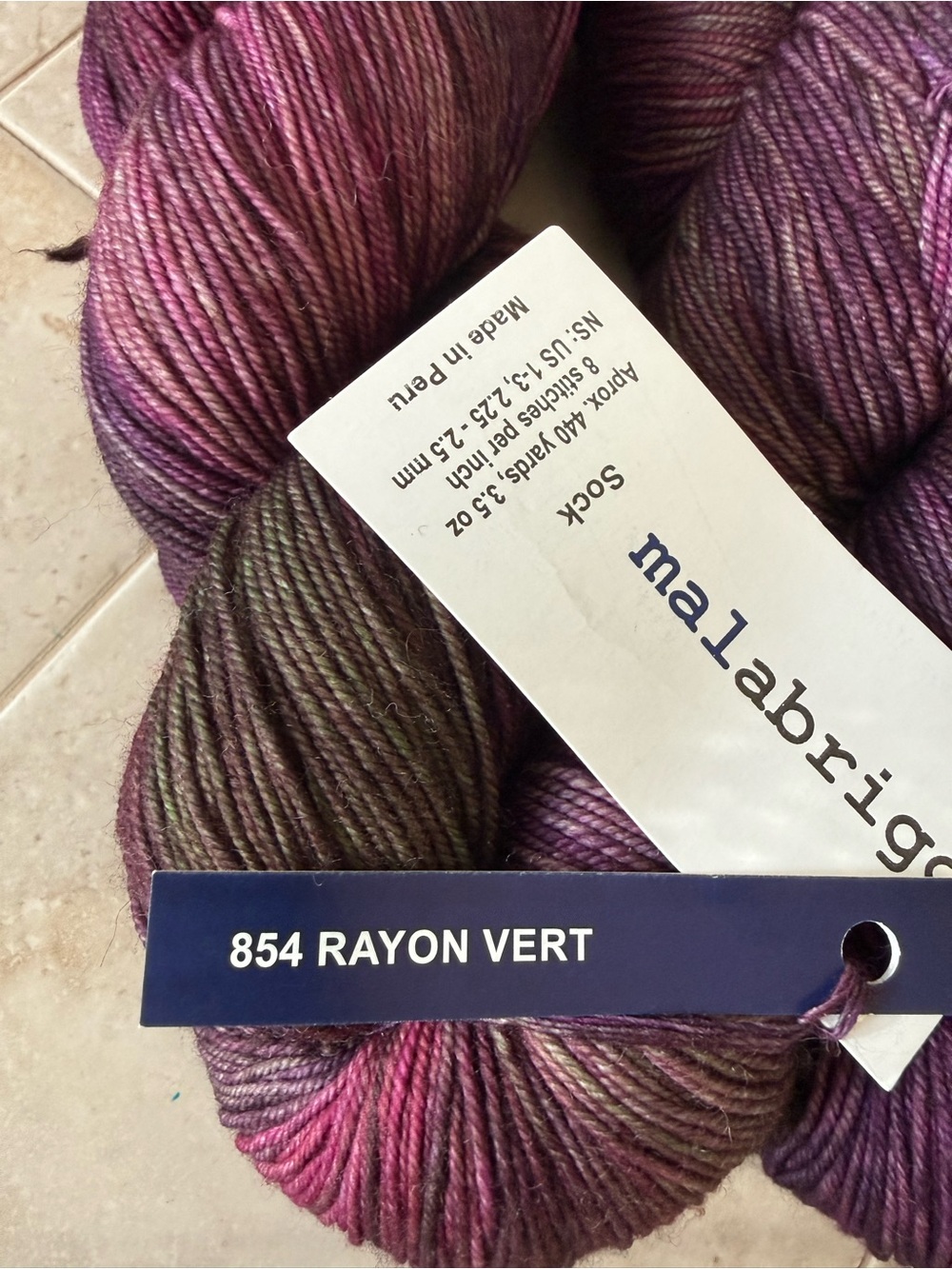 Malabrigo Sock Yarn in Plum/Raspberry 854 Rayon Vert - Picture 3 of 5
